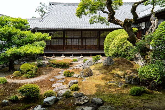 寺のイメージ写真