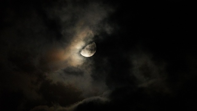 闇のイメージ写真